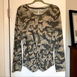 Camo blouse, XL, never worn